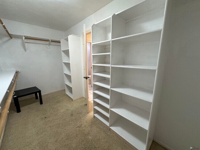 Building Photo - 4722 W 28th Pl