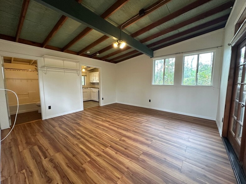 Building Photo - 16-2110-2110 Hibiscus Dr