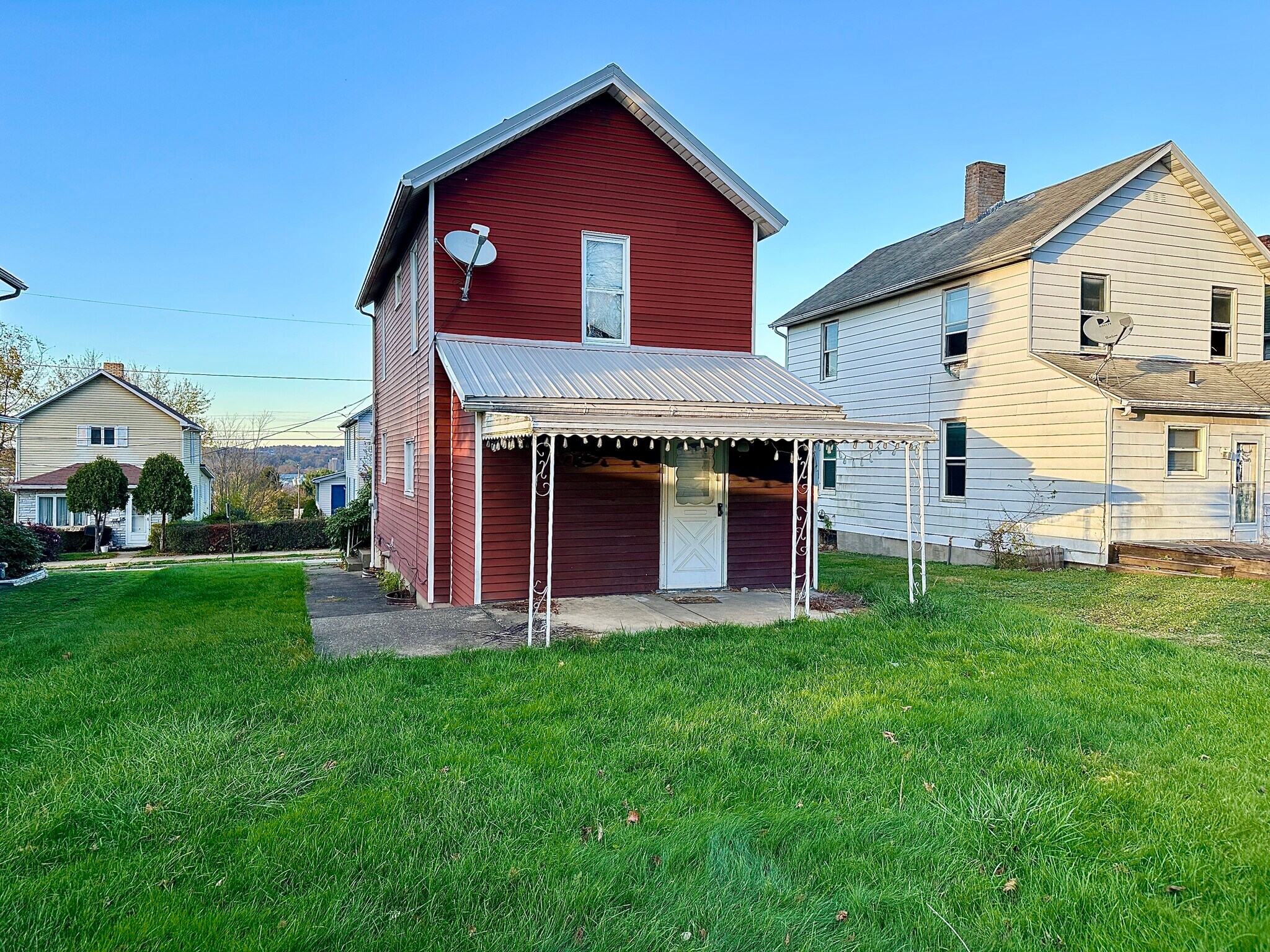 Building Photo - 105 W Chartes St