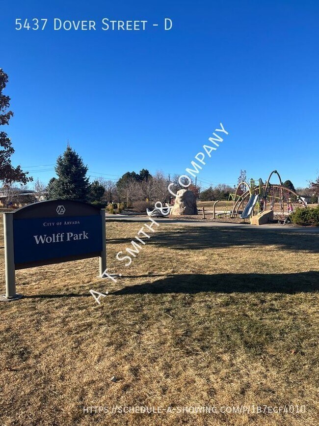 Building Photo - Great Location -- Updated Arvada 2 Bedroom...