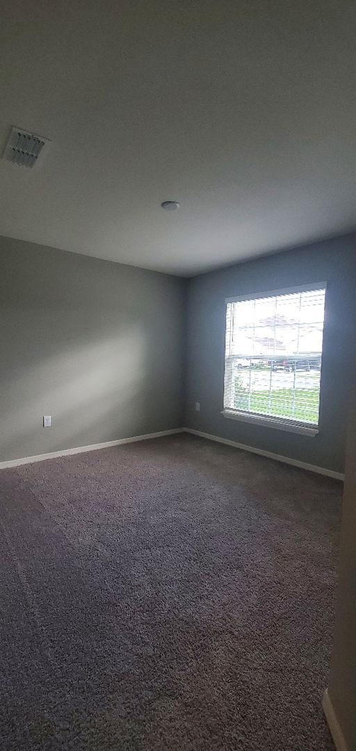 Building Photo - 4-bedroom Home in Villamar **MOVE-IN SPECIAL, 50% OFF 2ND MONTH***