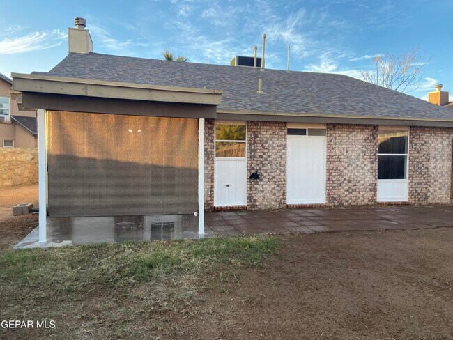 Building Photo - 394 Brill Cir