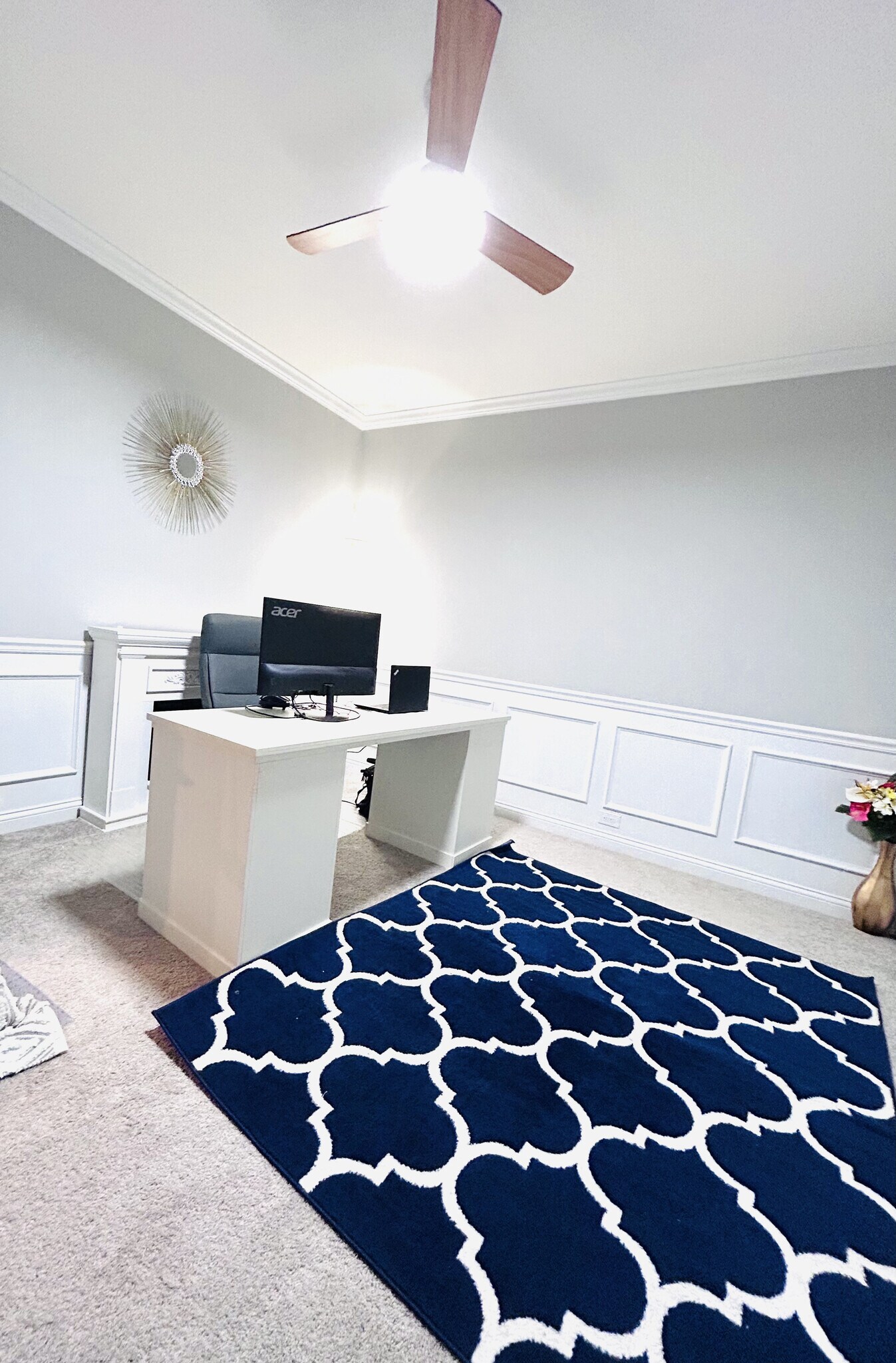 Building Photo - 1504 Englewood Ct