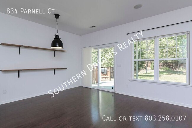 Building Photo - 834 Parnell Ct