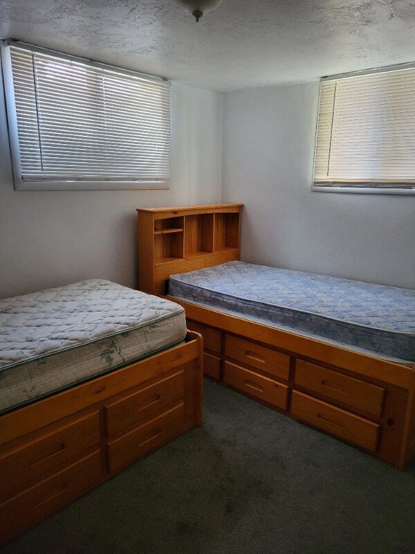 Building Photo - 355 E 500 N