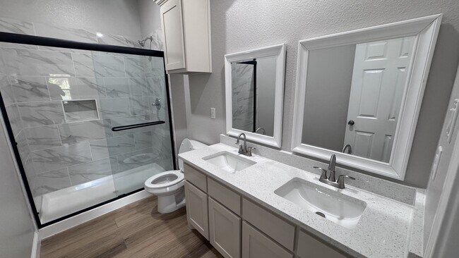 Building Photo - 3209 Bourland St