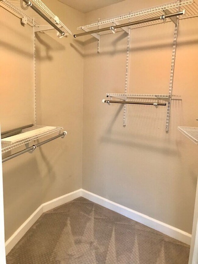 Building Photo - Totally Updated Ocean View 1 bedroom in The Village
