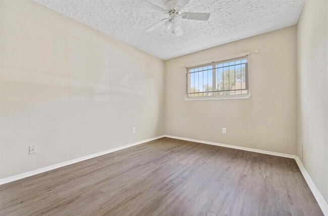 Building Photo - 1334 Great Dover Cir