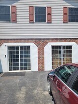 Building Photo - 145 Franklin Ave