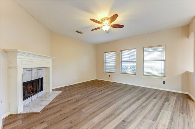 Building Photo - 1223 Oak Canyon Ln