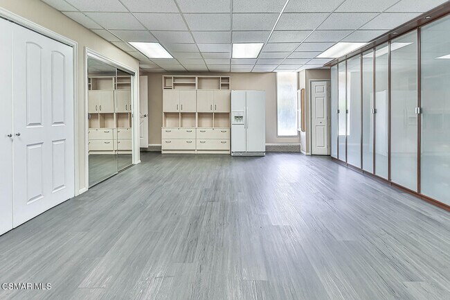 Building Photo - 19051 Los Alimos St
