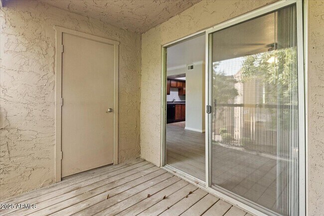 Building Photo - 8256 E Arabian Trail