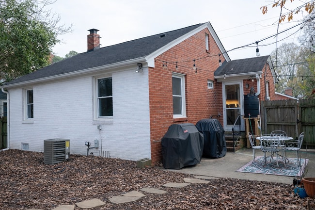 Building Photo - 409 E Hammond St