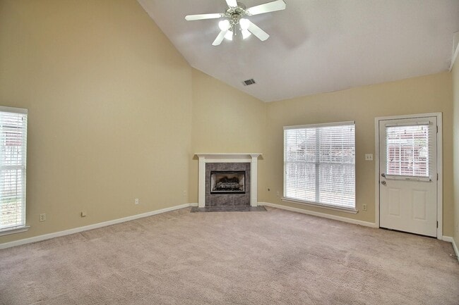 Building Photo - 1291 Rain Hollow Cir W