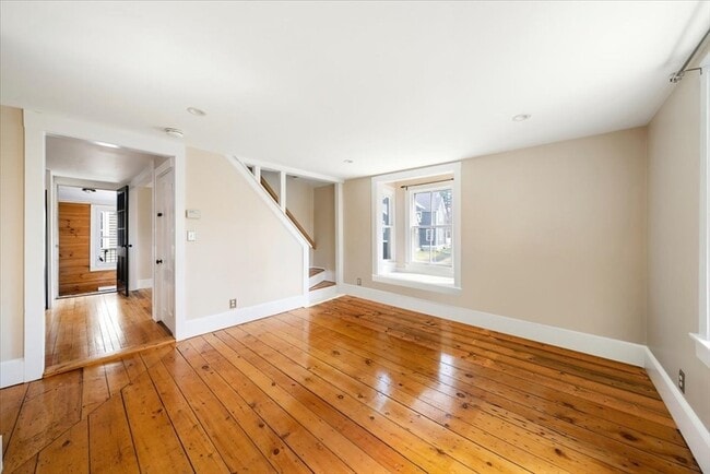 Building Photo - 85 Park St