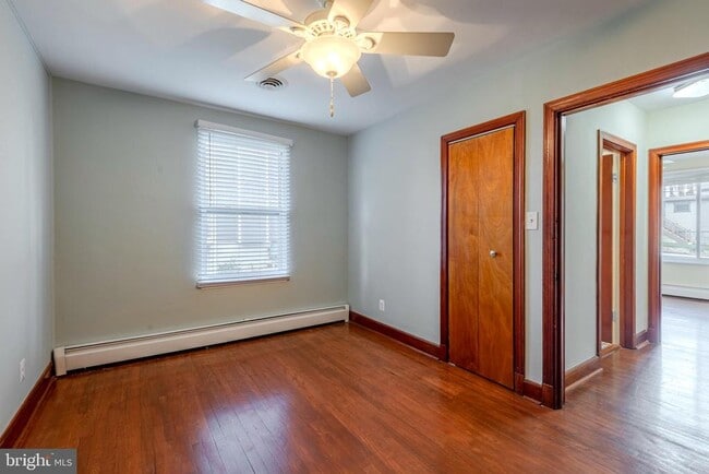 Building Photo - 871 Highland Ave