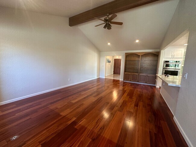 Building Photo - 2601 Bardolino Ln