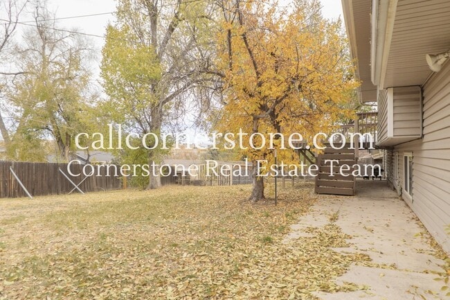 Building Photo - 3614 Regis St