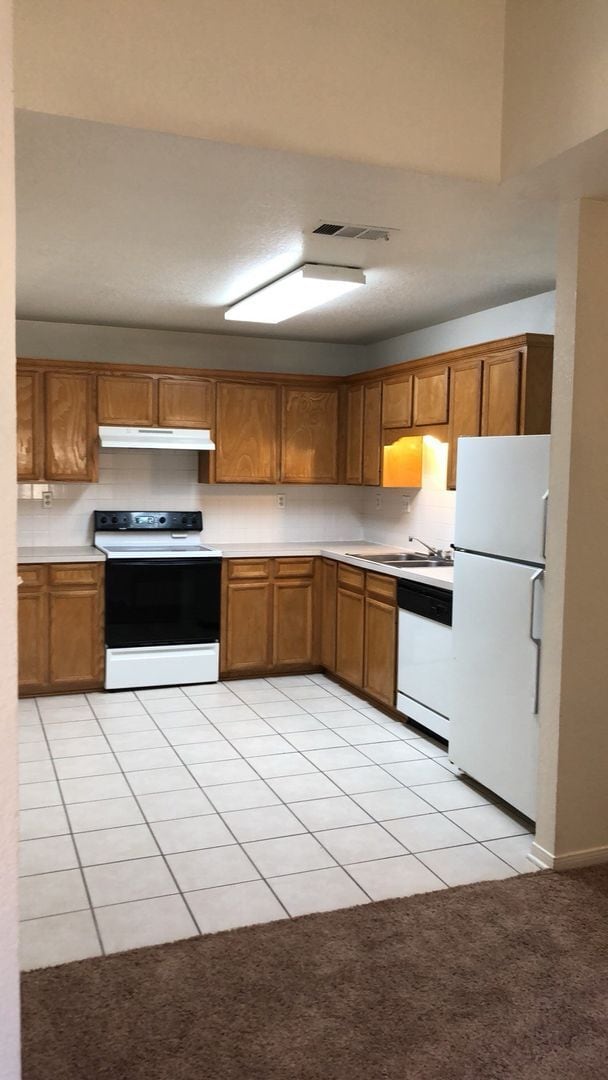 Building Photo - COMING SOON!