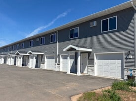 Building Photo - Urban Loft