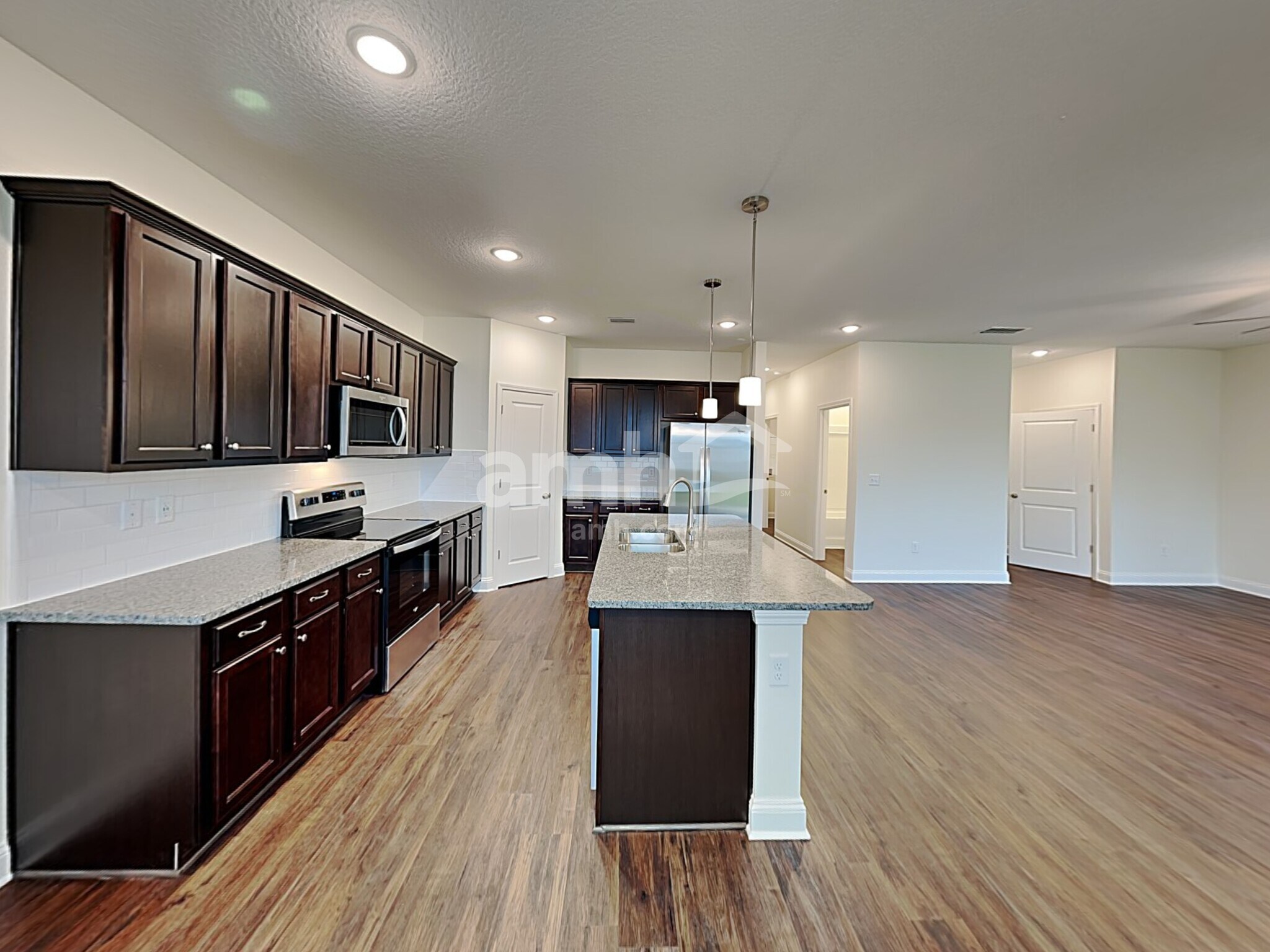 Building Photo - 185 Onate Cir