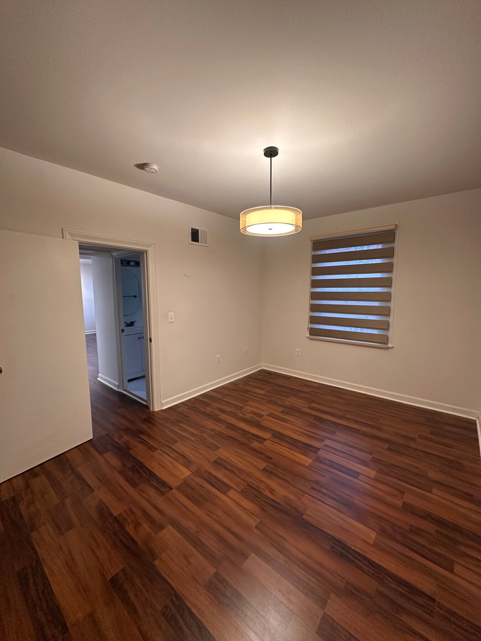 Bedroom (View 1) - 1615 Kenyon St NW