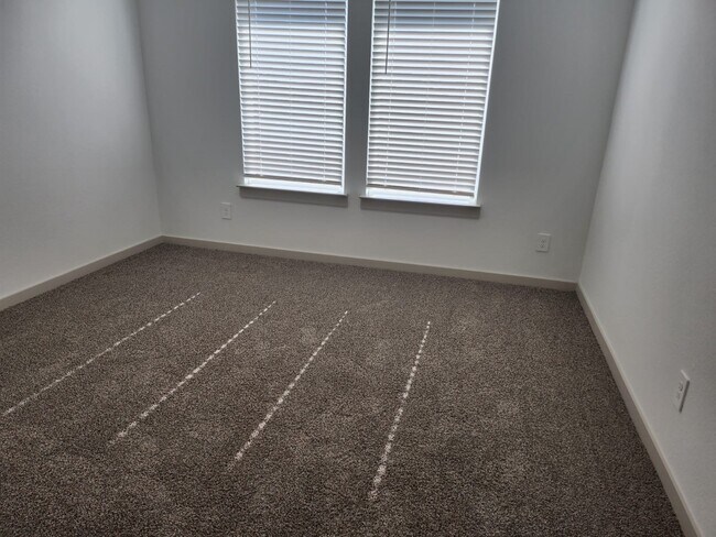 Building Photo - 7106 Marina Hts Wy