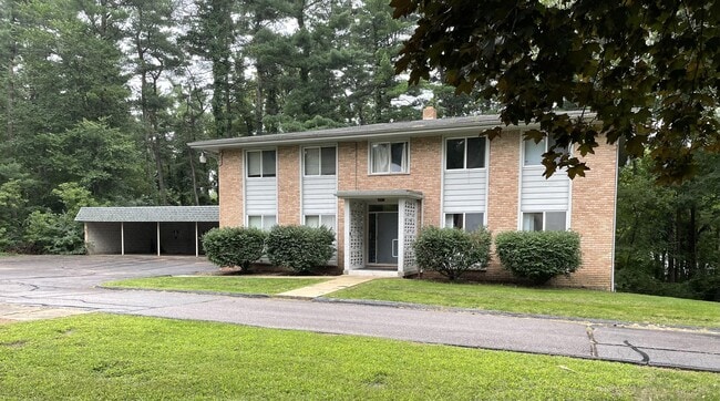 Building Photo - 630 Garrison Rd