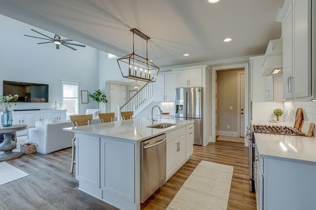 Building Photo - 7542 Delancey Dr