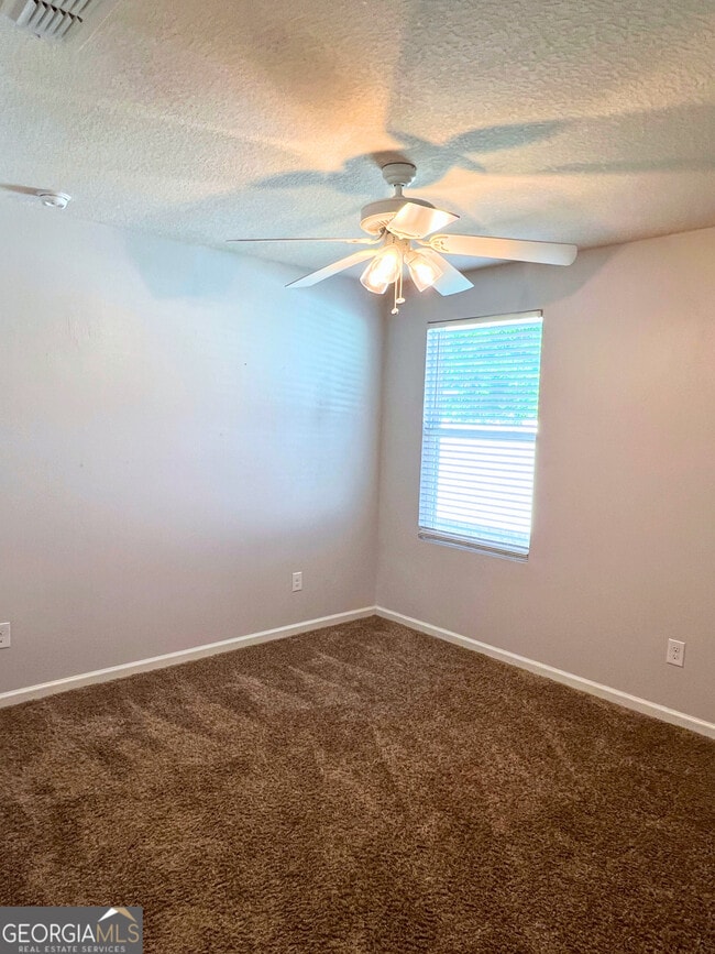 Building Photo - 204 Hayworth Ct