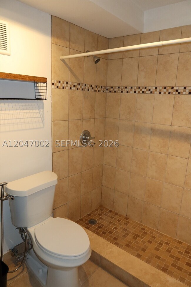 Building Photo - 10835 SW 112th St