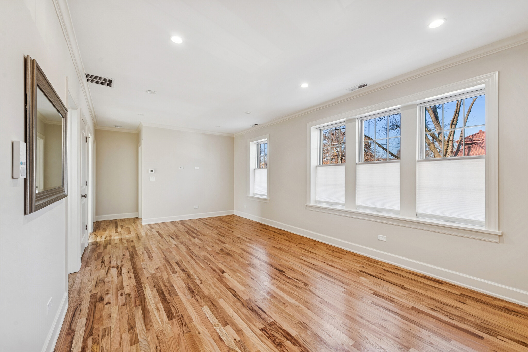 LIVING ROOM VIEW #2 - 2705 W Ardmore Ave