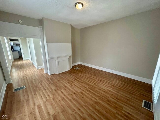 Building Photo - 316 W 29th St