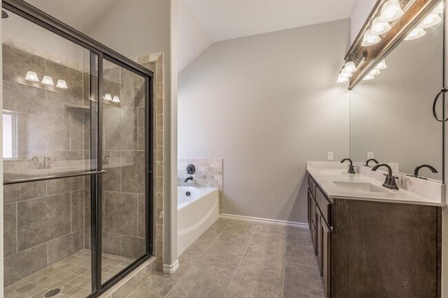 Building Photo - 6705 NW 159th St