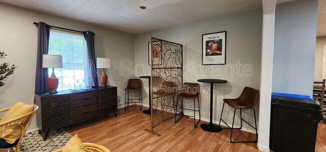 Building Photo - 150 Timberland Trail