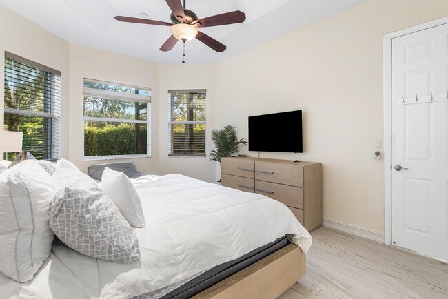 Building Photo - 10552 Stone Garden Drive