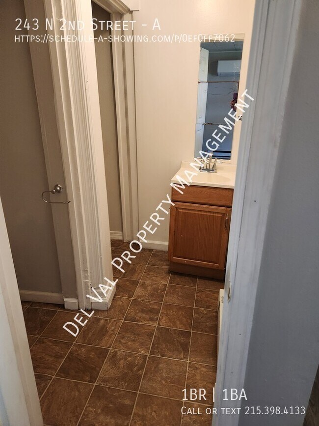 Building Photo - 243 N 2nd St