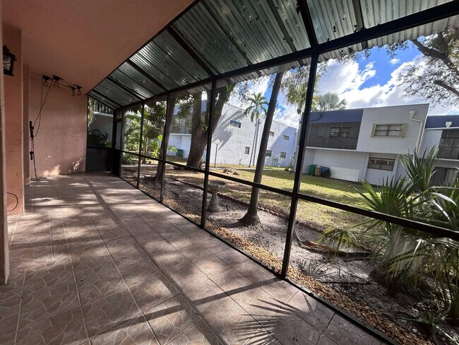 Building Photo - 2700 S University Dr