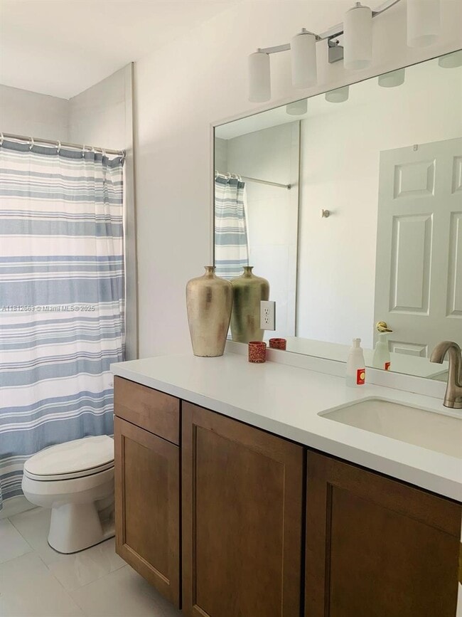 Building Photo - 16403 Sapphire Pl