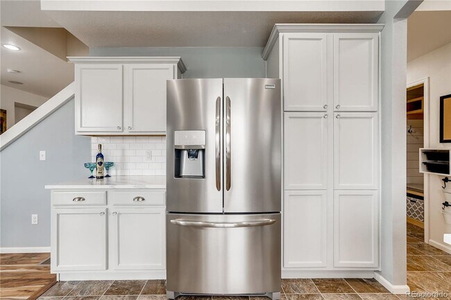 Building Photo - Beautiful 3 Bed, 3 Bath with a Loft Single Family Home in Meadows Neighborhood.