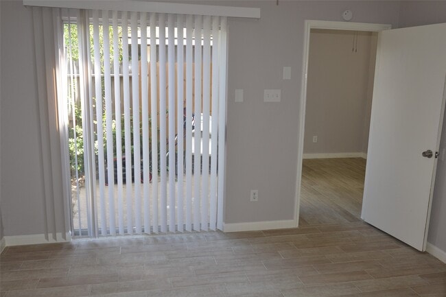 Building Photo - 9130 Autumn Harvest Dr