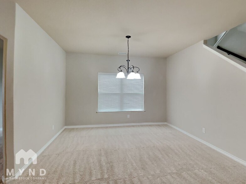 Building Photo - 1417 Castle Creek Dr