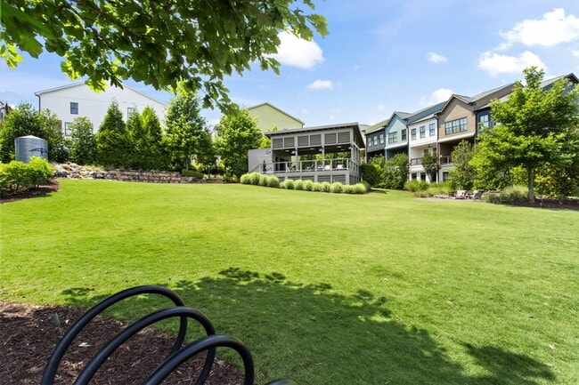 Building Photo - 718 Needletail Way