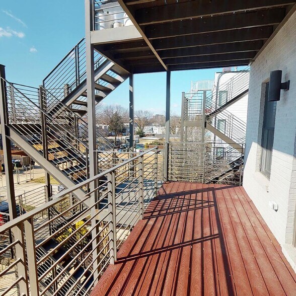 Building Photo - 1159 Oates St NE