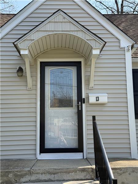 Building Photo - 13 Massachusetts Ave