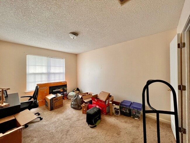 Building Photo - COMING MID-FEBRUARY 2026! (One Pet Maximum)