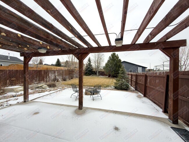 Building Photo - Your New Home!