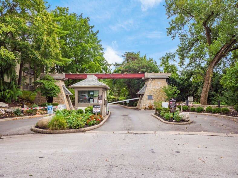 Building Photo - 1478 Cliff Ct