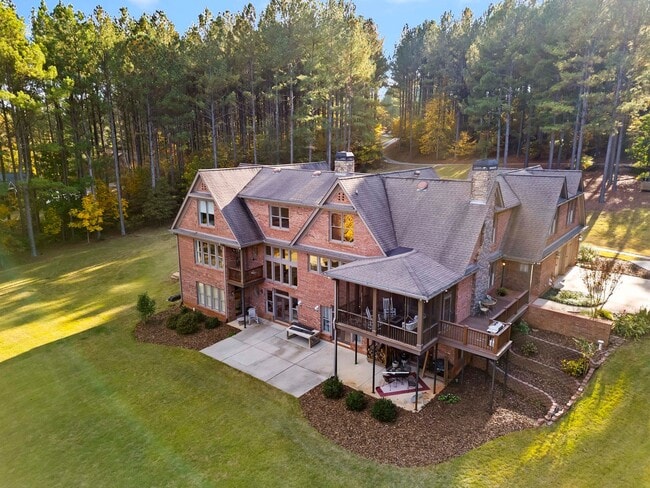 Building Photo - 1070 Riverwalk Point