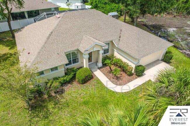 Building Photo - 13 Sleigh Bell Pl